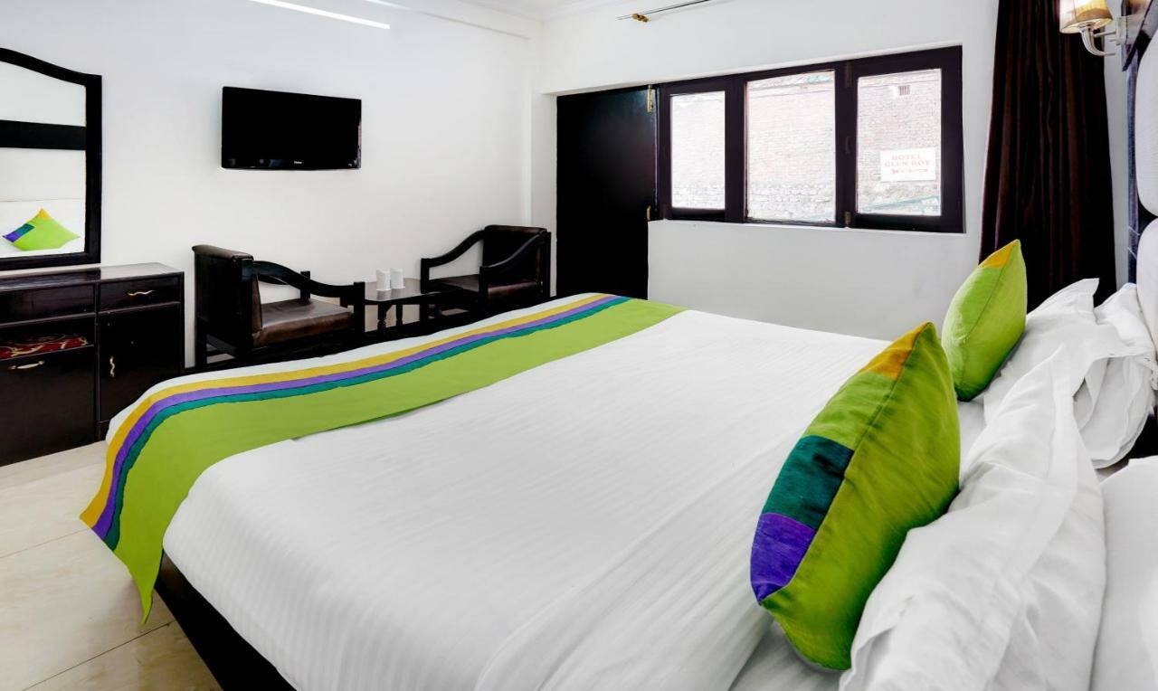 Treebo Trend Mussoorie Club Hotel Dehradun Eksteriør billede