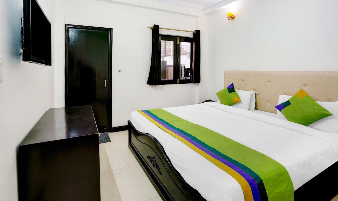 Treebo Trend Mussoorie Club Hotel Dehradun Eksteriør billede